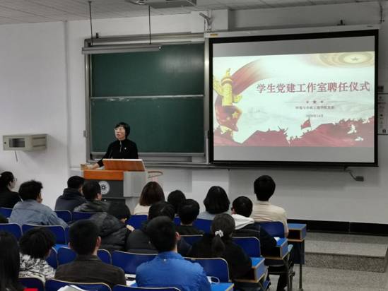 图三